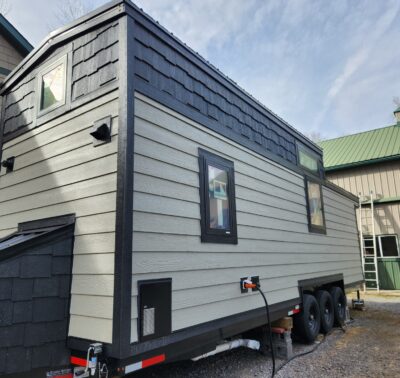 40FT TINY HOME ON WHEEL